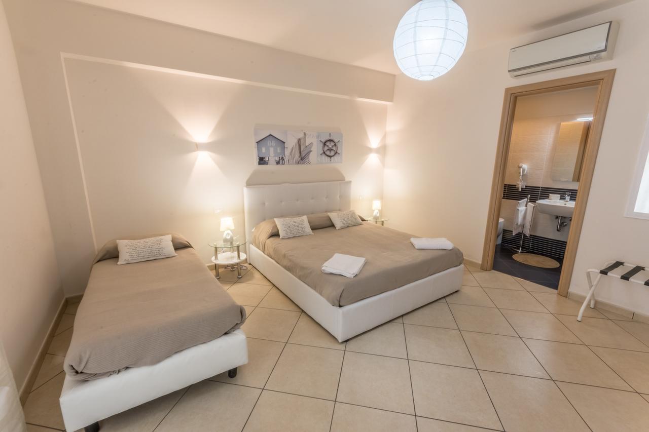 Riva Del Sol Bed & Breakfast Santa Teresa Di Riva Exterior photo